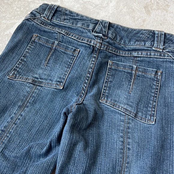 Smart Set Jeans - Picture 11 of 14